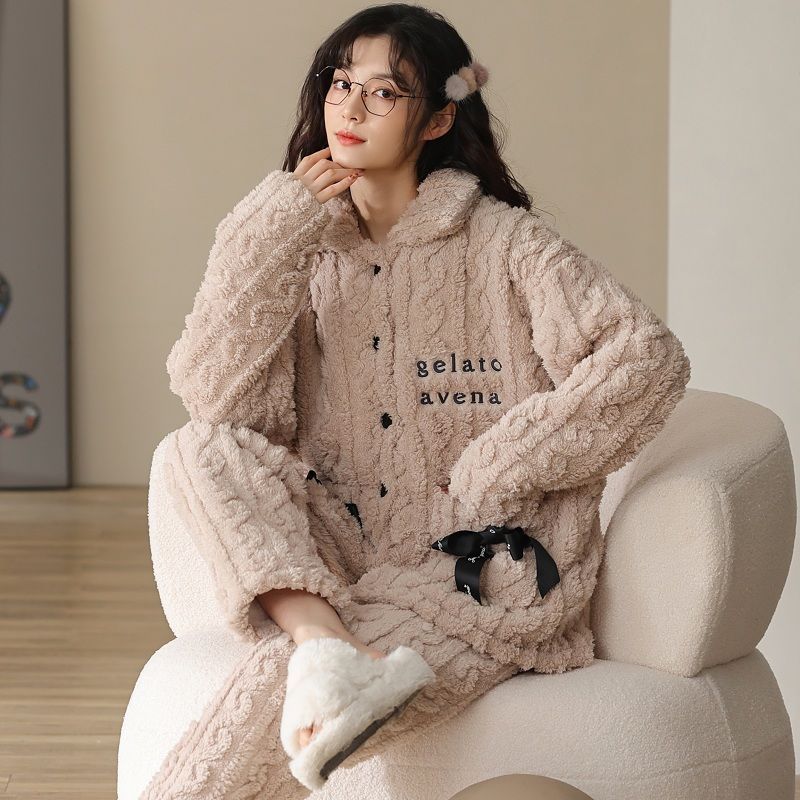 Flannel plus velvet three-layer thickened pajamas women's autumn and winter home clothes cute warm jacket can be worn outside suit