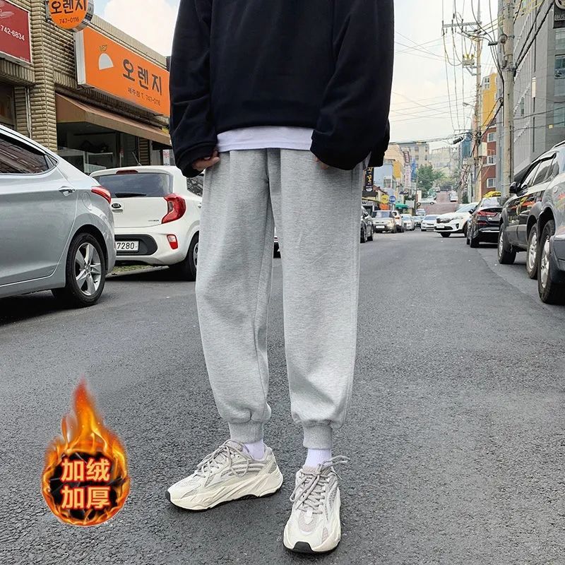 Fleece and thickened trousers men's Korean version of the trendy sports pants bundled foot pants students casual pants trousers loose small feet pants