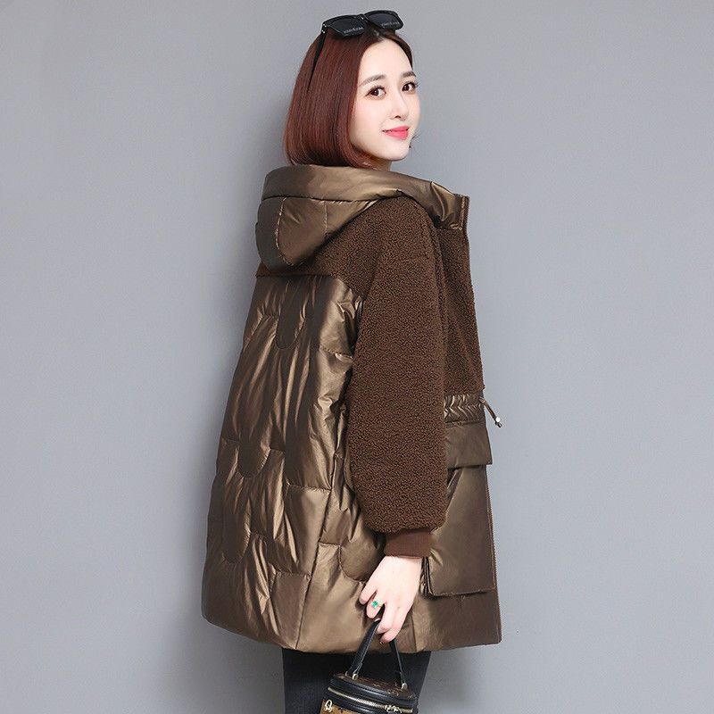 Plus-size women's cotton-padded clothes winter new fashion loose mother's cotton-padded jacket lamb wool stitching mid-length padded jacket coat