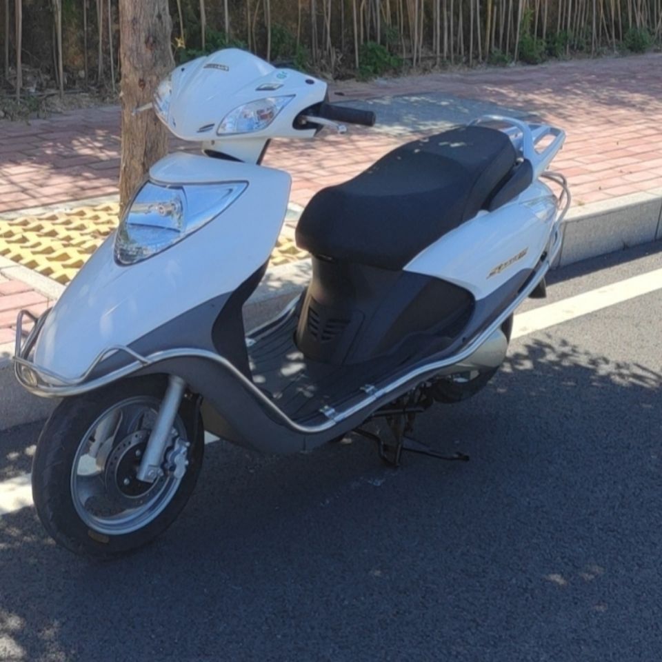 二手摩托车国产本田优悦100c踏板车男女通用上班代步外卖车整车