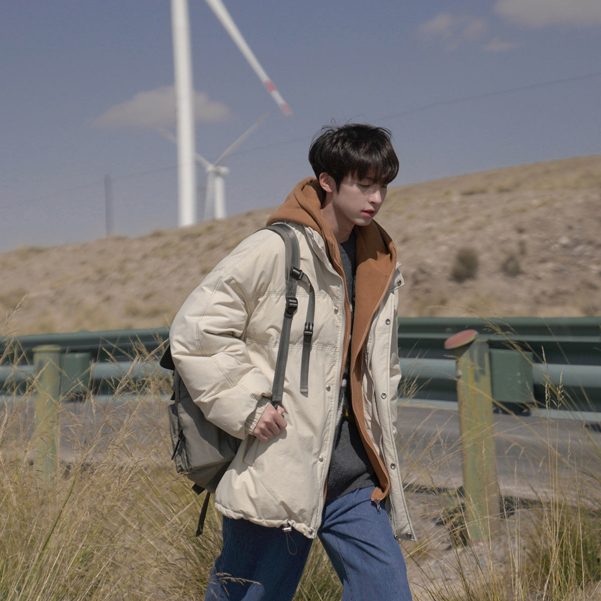 Vestiti finti in due pezzi Sciolti versatili, Cappotto in cotone con cappuccio alla moda per studenti per uomo, Autunno e_voghion.com