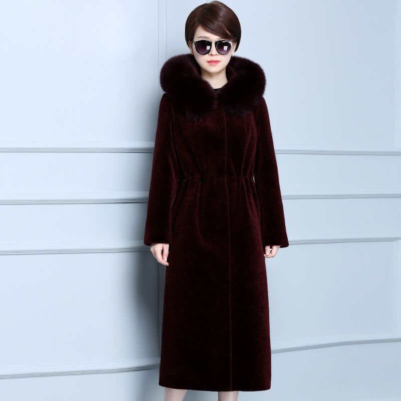 Haining new mink coat women's long thickened middle-aged and elderly mothers' large mink fur coat in winter
