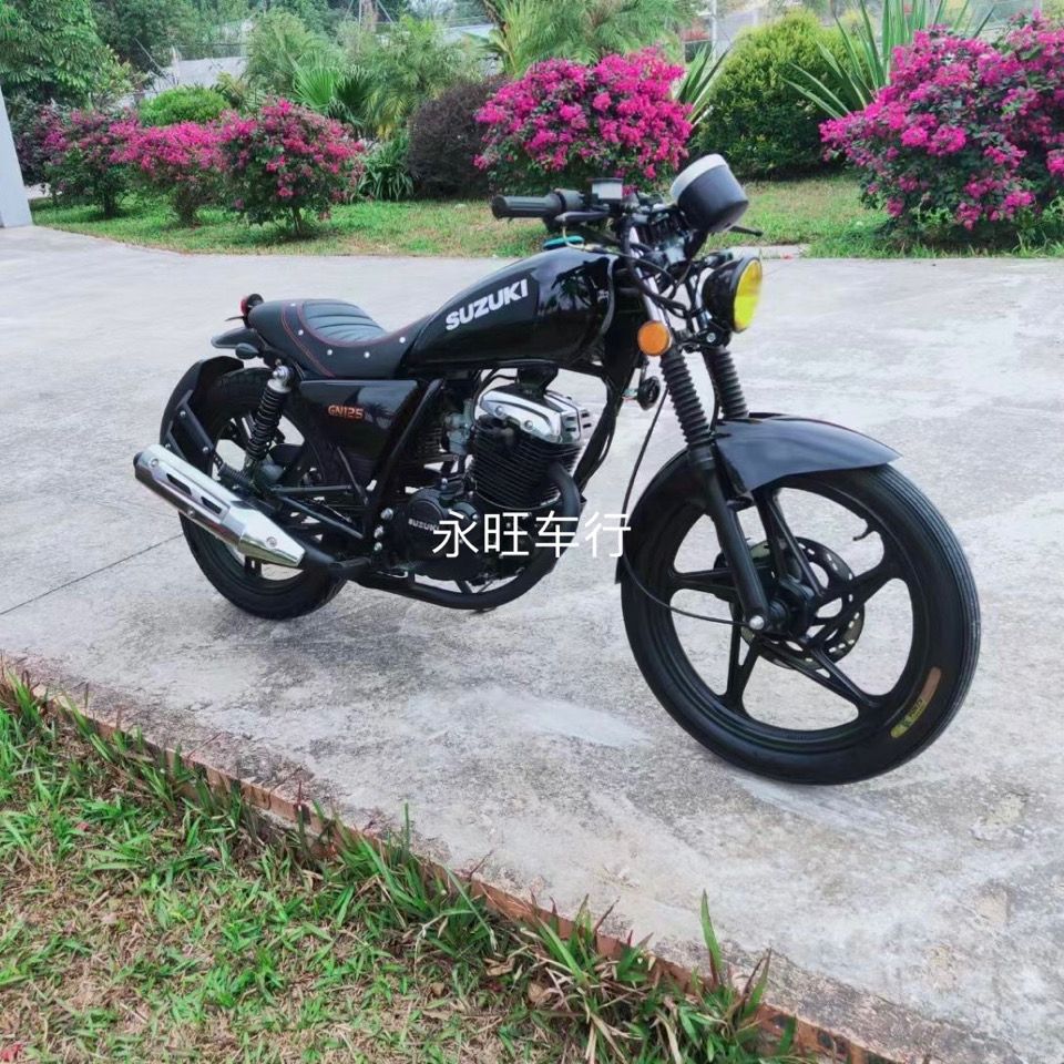 二手原装铃木复古小太子125cc排量男装跨骑街车四冲程摩托车整车