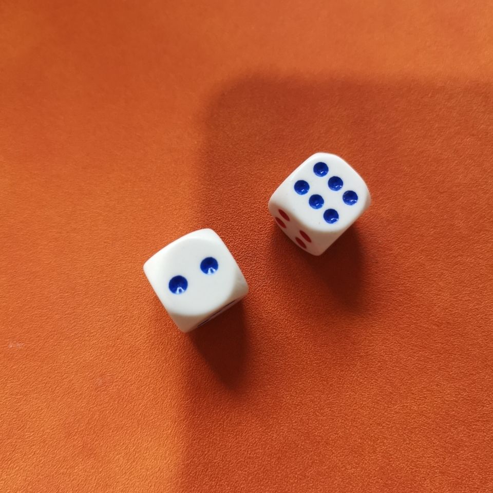 魔术骰子魔术表演用品一门预言骰子魔术预言用品678随机发