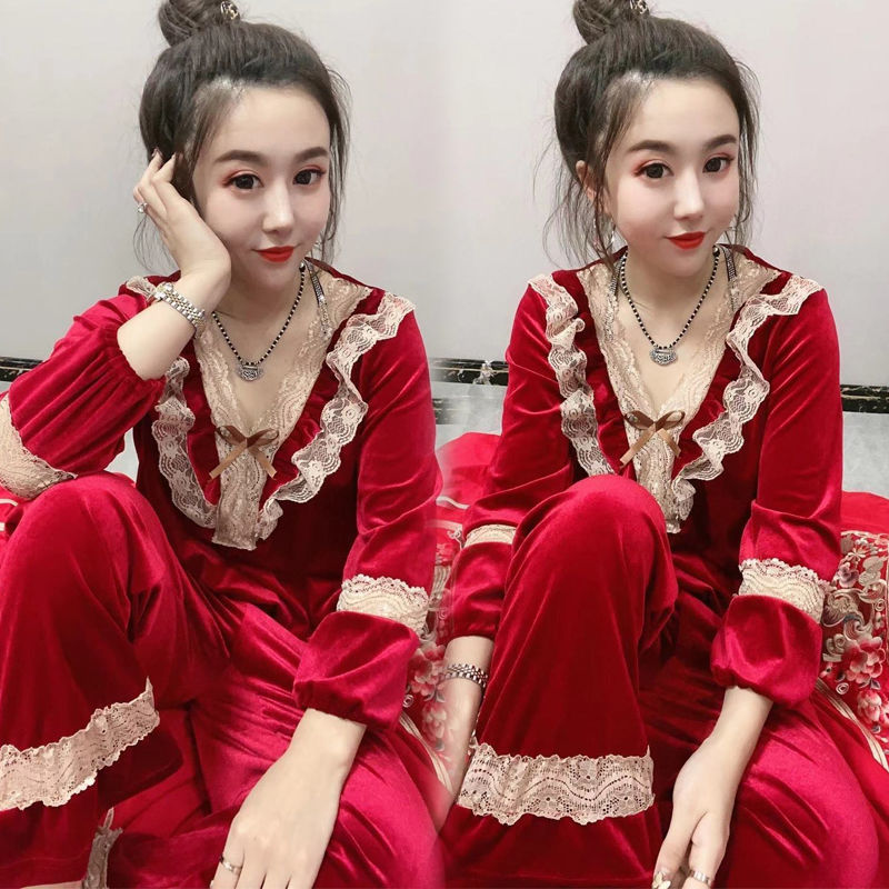 Pajamas women's winter suit gold velvet material loose and comfortable Korean style can be worn outside fashion sexy v-neck net red hot style