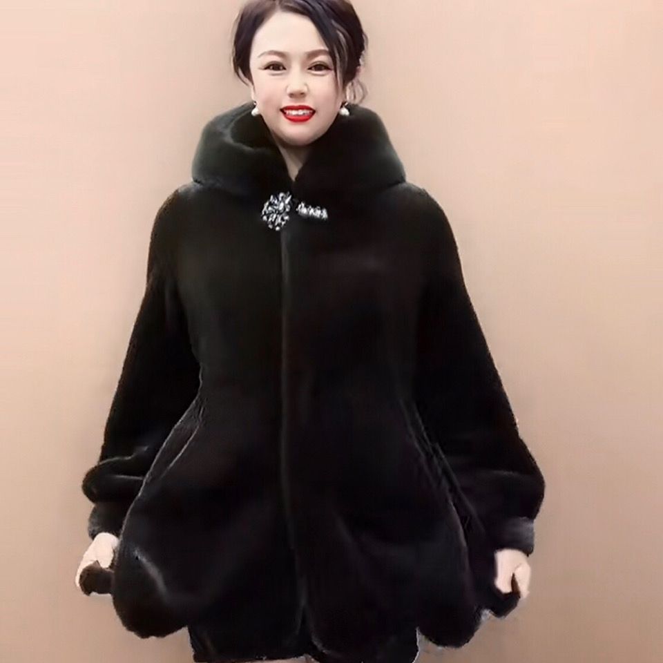 冬季新款海宁皮草防貂皮大衣女仿貂连帽大码加厚显瘦外套