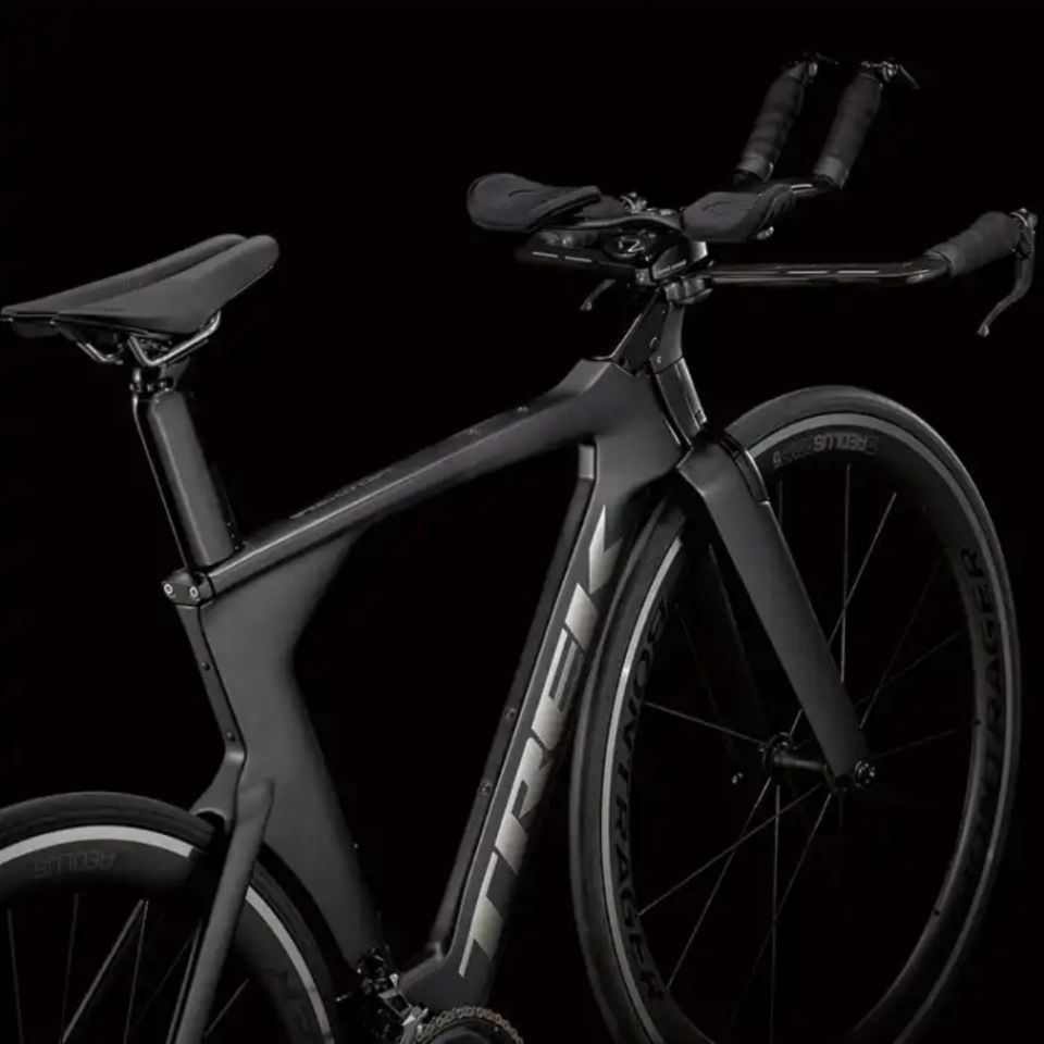 碳纤维公路车自行车光黑色亮黑色s22速trek