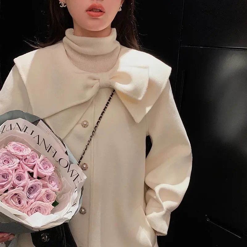 Celebrity style white bowknot woolen coat women's autumn and winter thickened temperament dragon and phoenix small short coat trendy