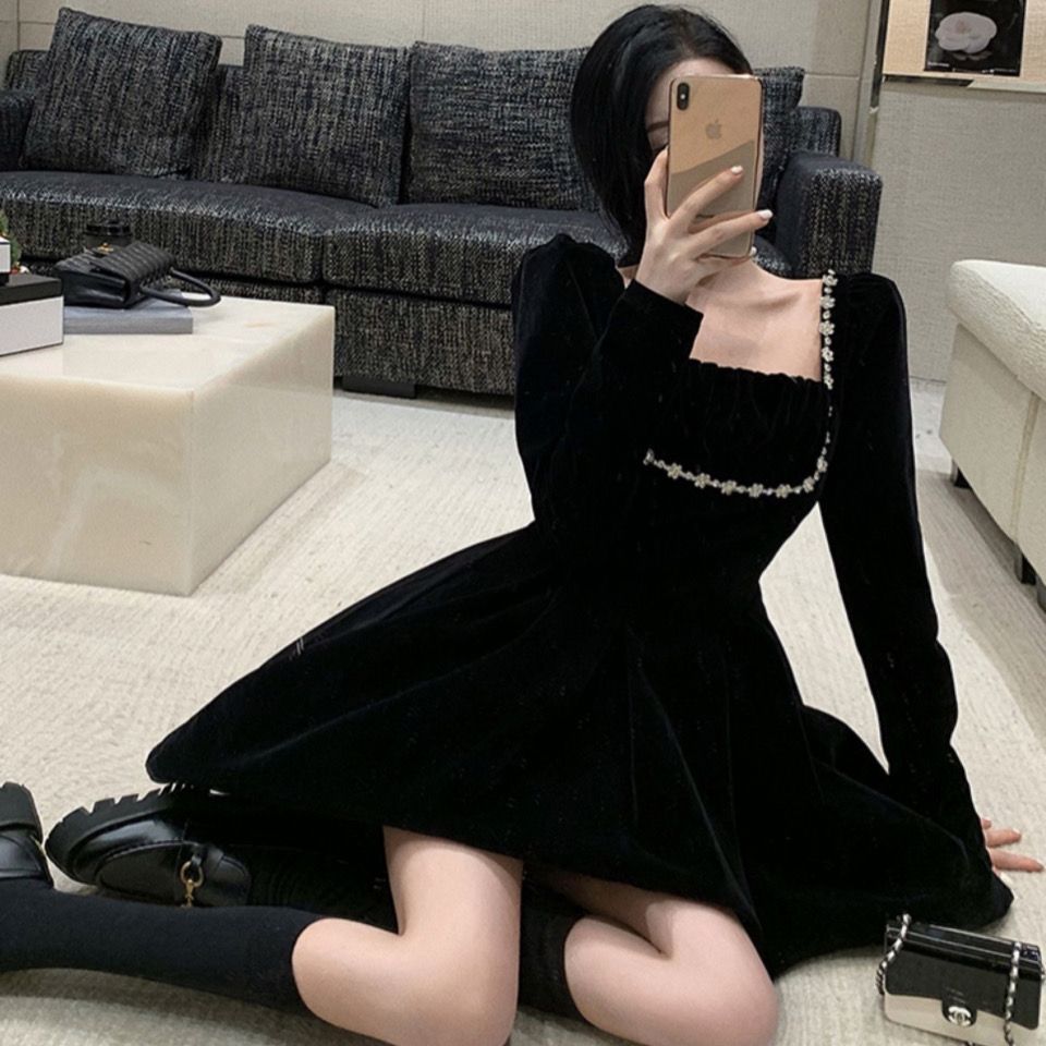 【优质】时尚新款复古赫本风洋气小黑裙收腰修身显瘦百搭连衣裙潮