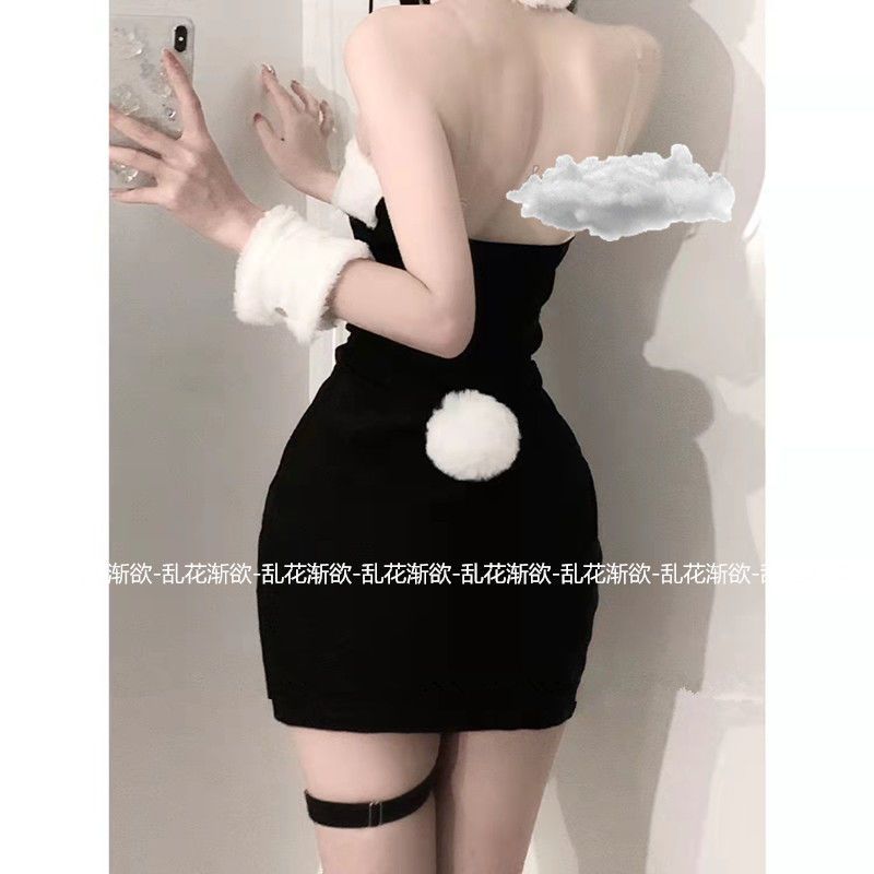 Sexy Tube Top Skirt New Year's T-shirt Goddess Fan Temperament French Small Slim Slim Thin Pack Hip Dress Trend
