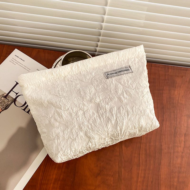 Bag female jacquard cosmetic bag new female student wash bag portable cosmetic storage bag high-value large pen bag