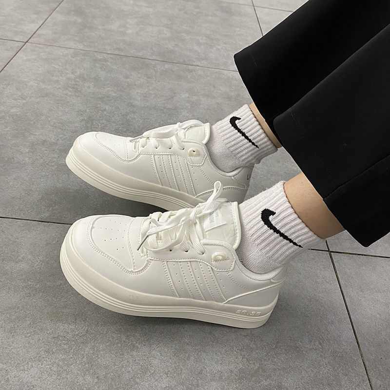 Ins small white shoes women's fried street spring and autumn new Korean version of ulzzang all-match student sports shoes thick-soled round-toed sneakers