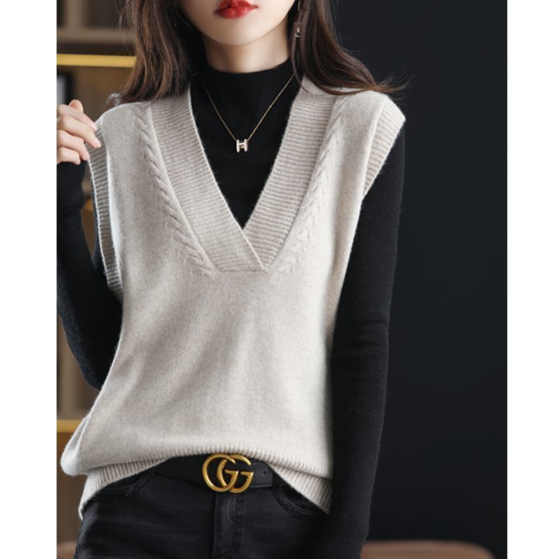 Soft glutinous vest women's V-neck sleeveless vest loose coat spring and autumn new sweater women's bottoming vest shoulder knitted outer wear