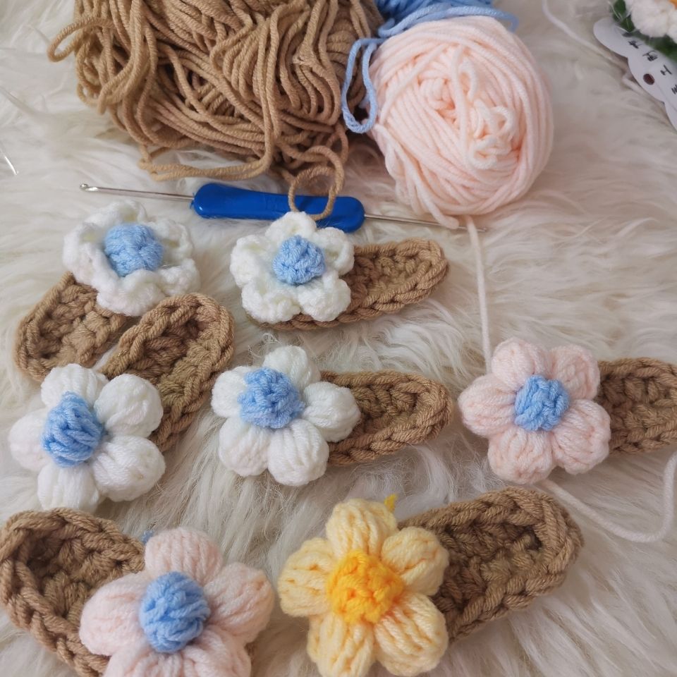 钩针发夹成品立体泡芙花发卡甜美可爱头饰夹子针织毛线bb夹边夹