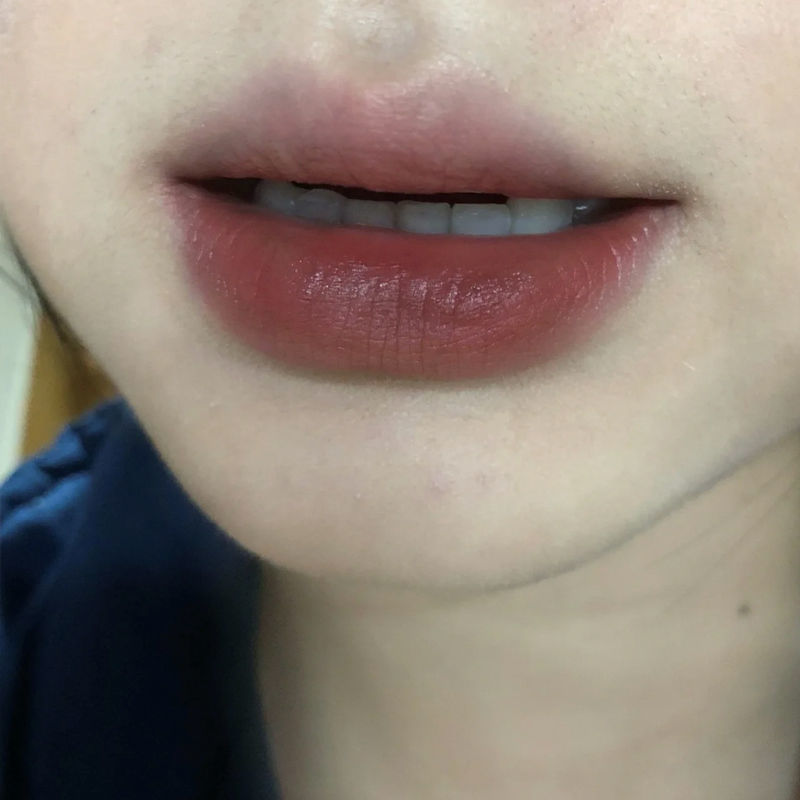 韓劇女主色~粉緞唇泥灰摩卡奶咖豆沙粉唇釉秋冬不掉色口紅學生女