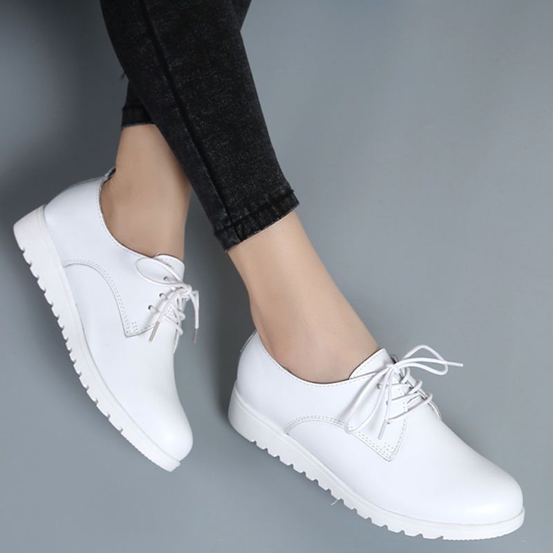 单鞋女圆头薄款绑带学生板鞋春秋运动跳舞中年扦鞋英伦小白鞋平底