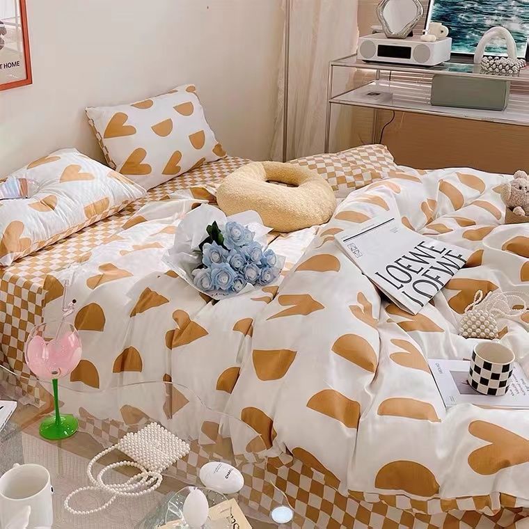 Ins hand painted graffiti skin kissing four piece bedding student dormitory bed sheet double quilt cover single three piece set