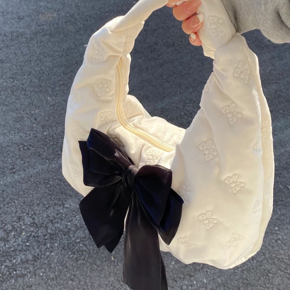 路小船原創蝴蝶棉包包女高級感柔軟充棉大容量單肩托特包手提包