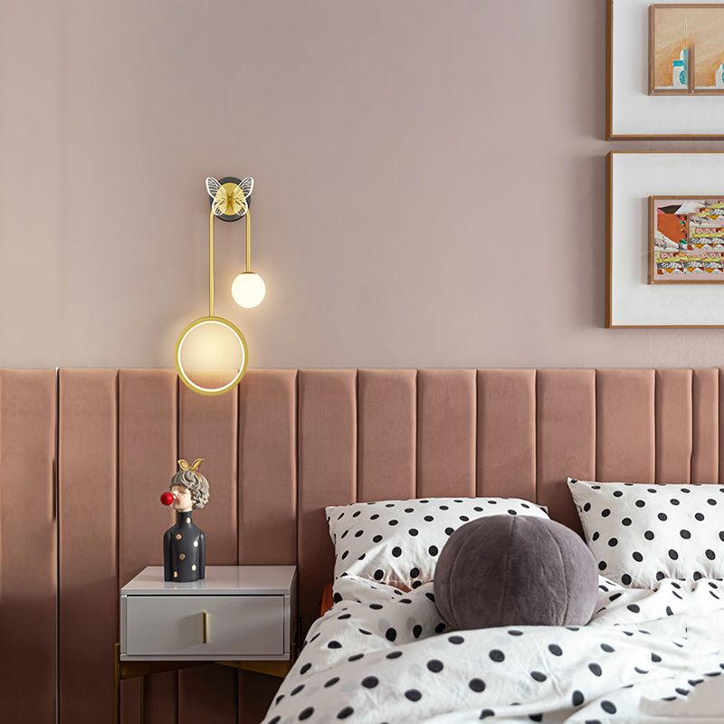 壁灯轻奢网红卧室床头灯现代简约客厅背景墙壁灯创意蝴蝶设计师灯