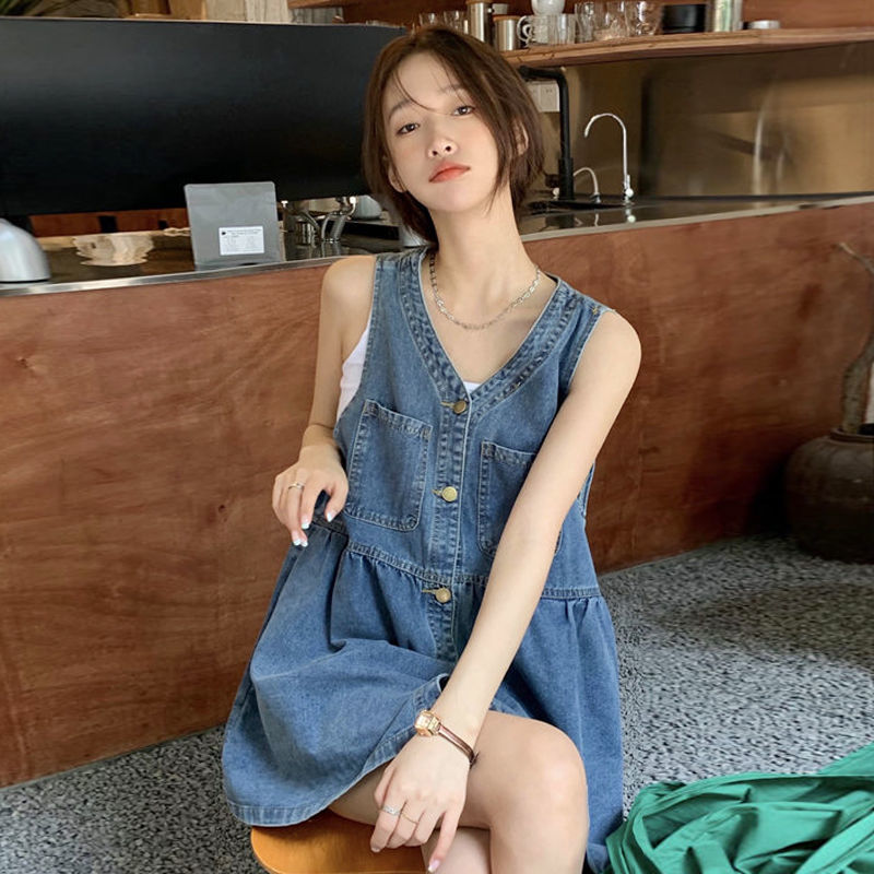 無袖背心牛仔連衣裙女春夏2022新款韓版寬鬆小個子休閒吊帶短裙子