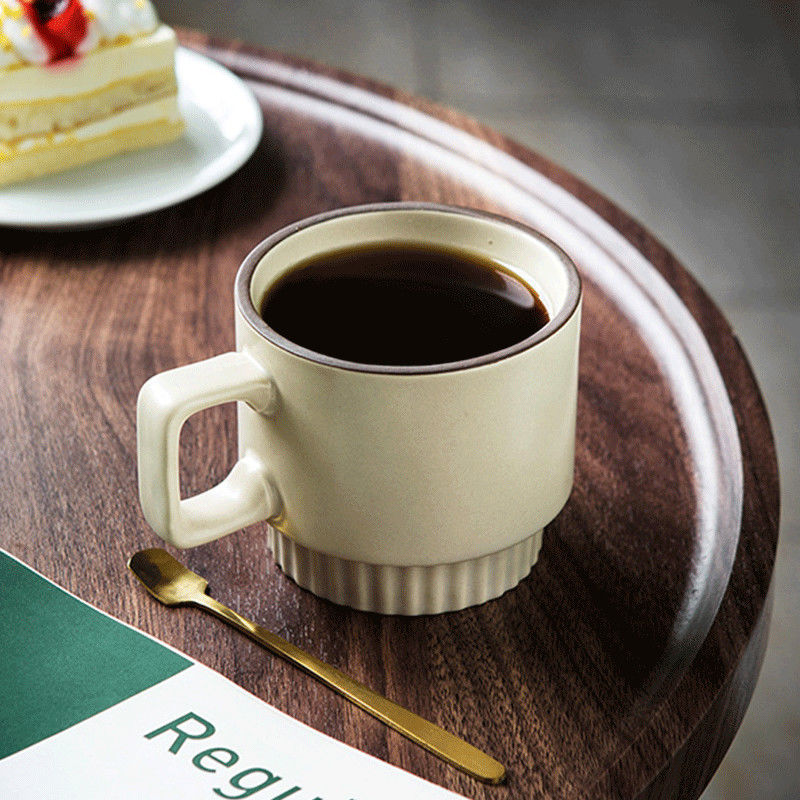 北欧式高颜值咖啡杯家用水杯子陶瓷早餐奶茶杯下午茶杯碟套装带勺