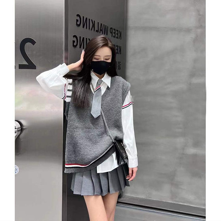 Three-piece suit college style  spring and autumn new high waist pleated skirt loose shirt knitted sweater layered vest
