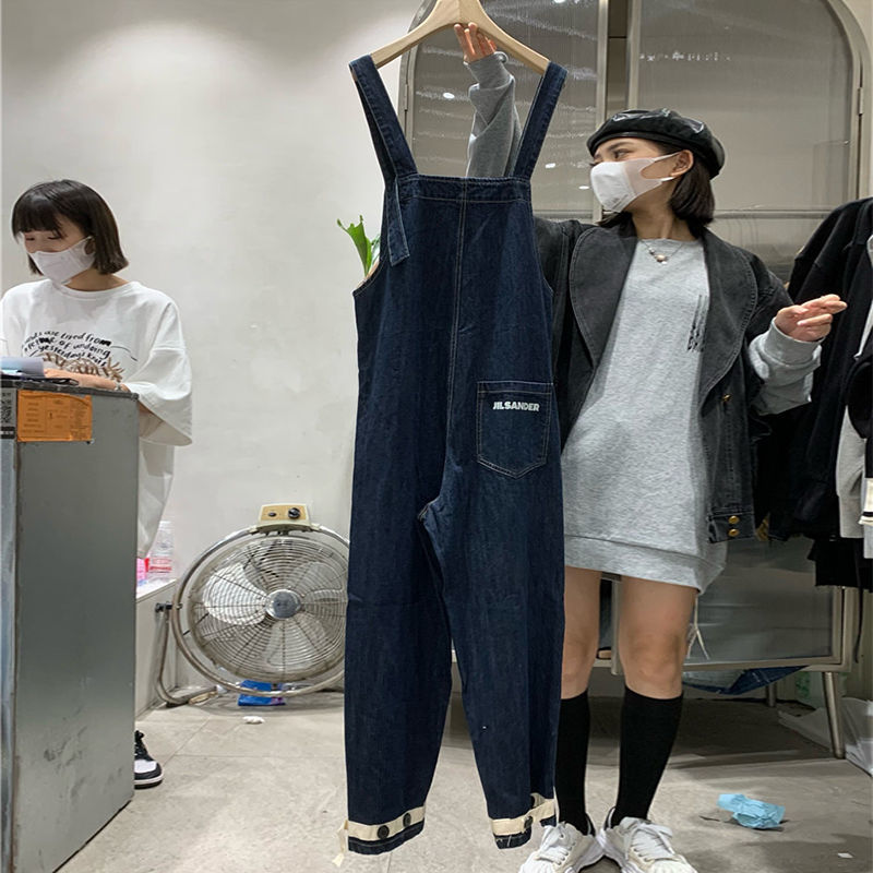 减龄气质设计感牛仔背带裤女2023年秋冬韩版宽松大码复古连体长裤