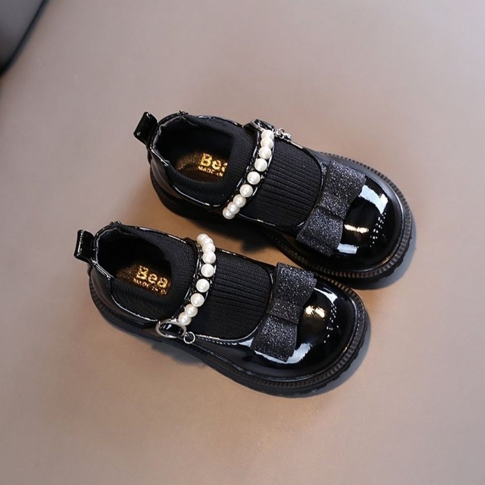 Girls princess shoes 2022 spring and autumn new pearl bow small leather shoes student bright leather baby girl plus velvet shoes