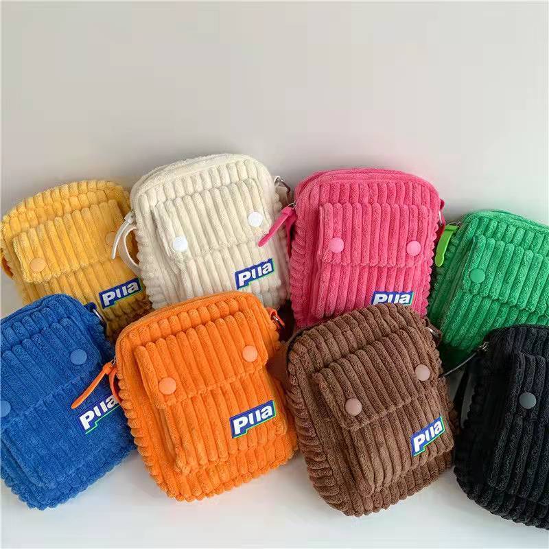 New Klein Blue 2022 Autumn and Winter Niche Corduroy Plush Messenger Bag Korean Cute Student Mobile Phone Bag