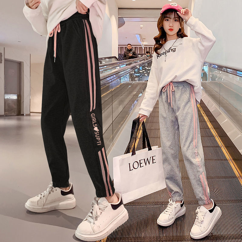 女童褲子春秋裝外穿洋氣小女孩百搭運動休閒褲2022秋季中大童衛褲