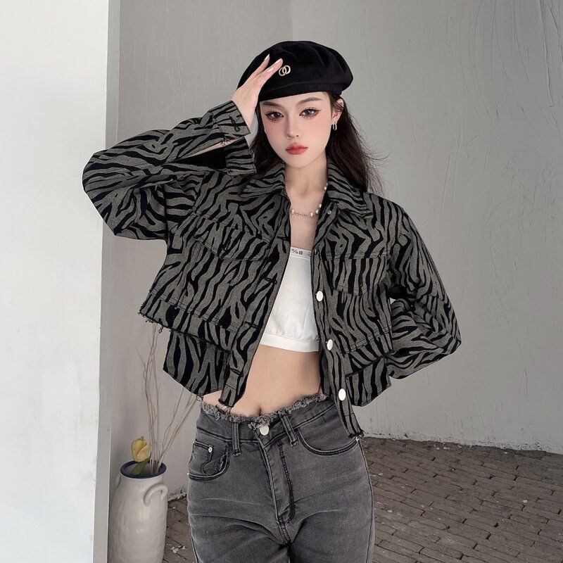 Denim jacket women's short style early spring small hot girl high street zebra print denim jacket slim fit retro all-match American style