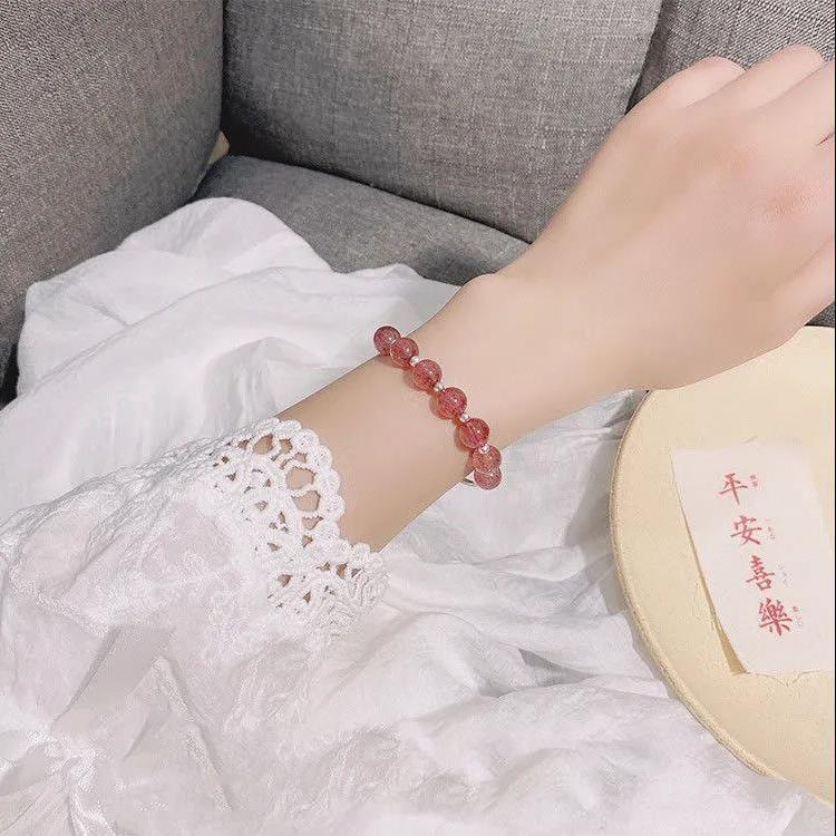 New natural strawberry crystal transfer bracelet for girls, peach blossom high-end design bracelet, gift bracelet for women