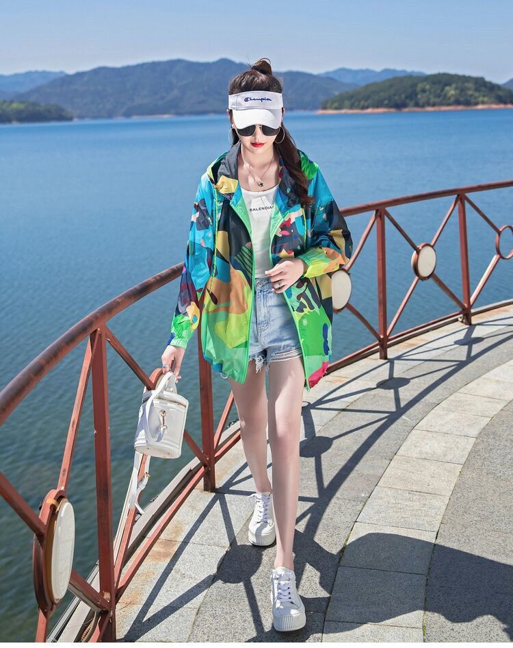 Camouflage-Kleidung für Damen, kurzer Stil, Sommer 2025, UV-Schutz, dünne Jacke, koreanische Version, langärmelige Sonne_voghion.com