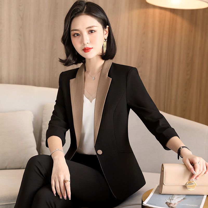 黑色小西装外套女短款春夏季新款洋气时尚套装中袖气质休闲西服女
