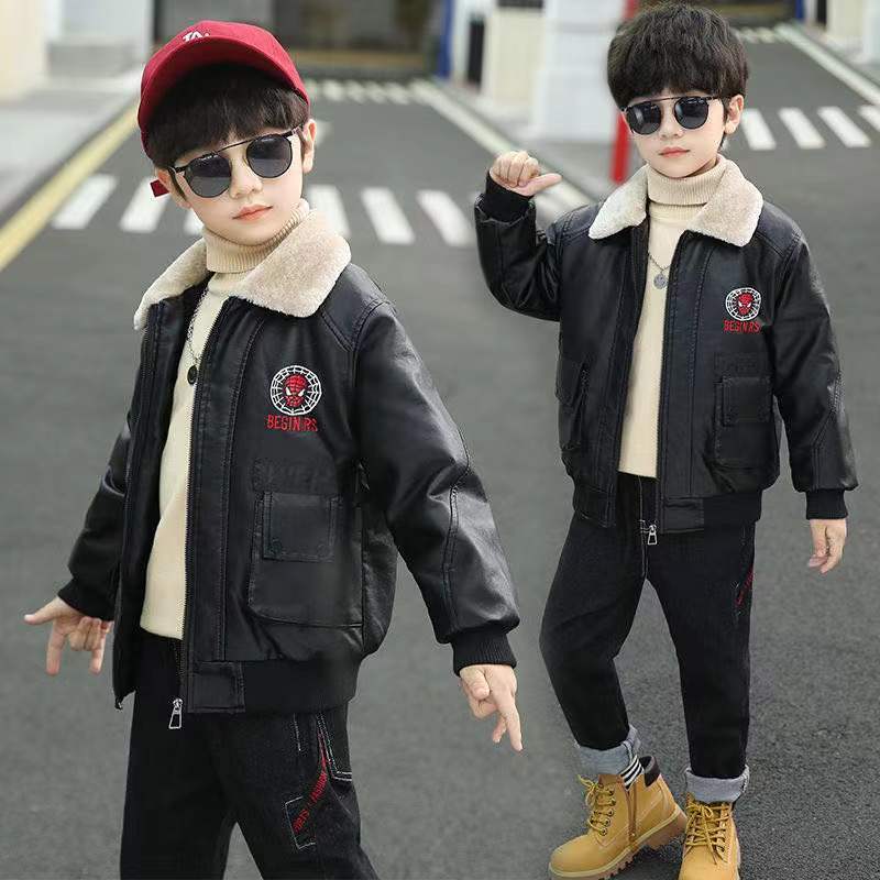Boys' leather jacket plus velvet jacket 2022 winter new children's autumn and winter baby thickened middle and big children's foreign style leather jacket