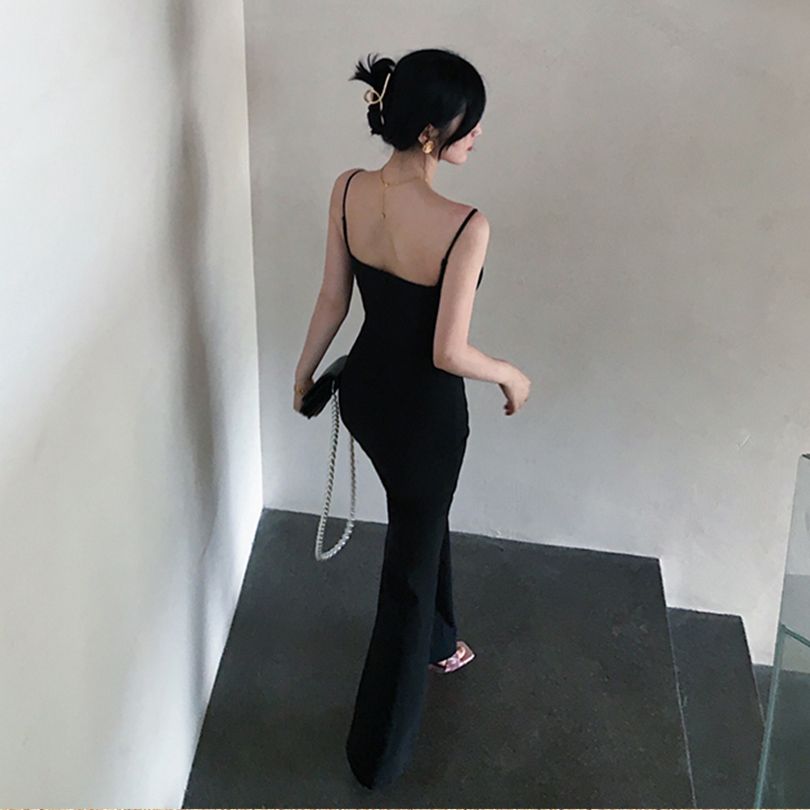 [Spot] 2023 black commuter wide-leg pants casual suspender jumpsuit women's slim and thin personality daily wear