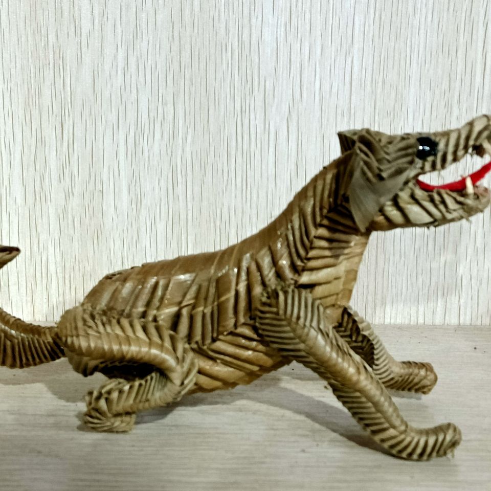 Handmade Straw Dog Figurine Chinese Zodiac Ornament Desk Home