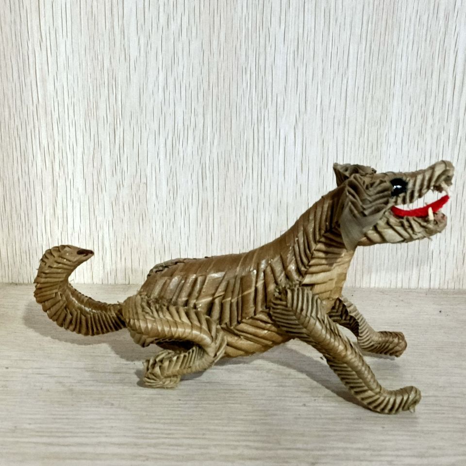 Handmade Straw Dog Figurine Chinese Zodiac Ornament Desk Home