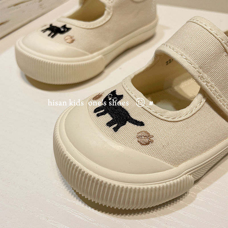 Children's canvas shoes 2022 spring new kindergarten white shoes a pedal lightweight Velcro girls shoes