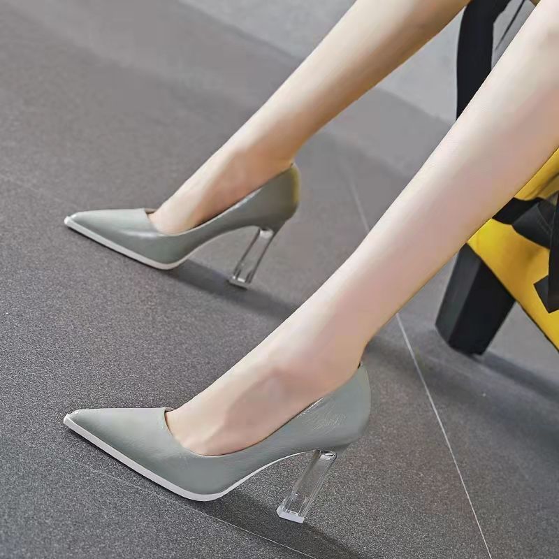 小眾晚晚風透明水晶粗跟高跟鞋女2023新款法式尖頭細跟單鞋職業鞋