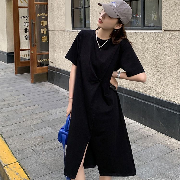 Fat MM extra large size 300 catties short-sleeved T-shirt skirt summer loose cover belly slimming slit row pleats solid color dress