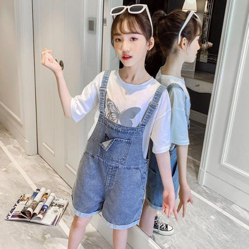 Girls' suspenders shorts summer denim suit 2023 new children's foreign style fashionable short-sleeved loose outerwear all-match