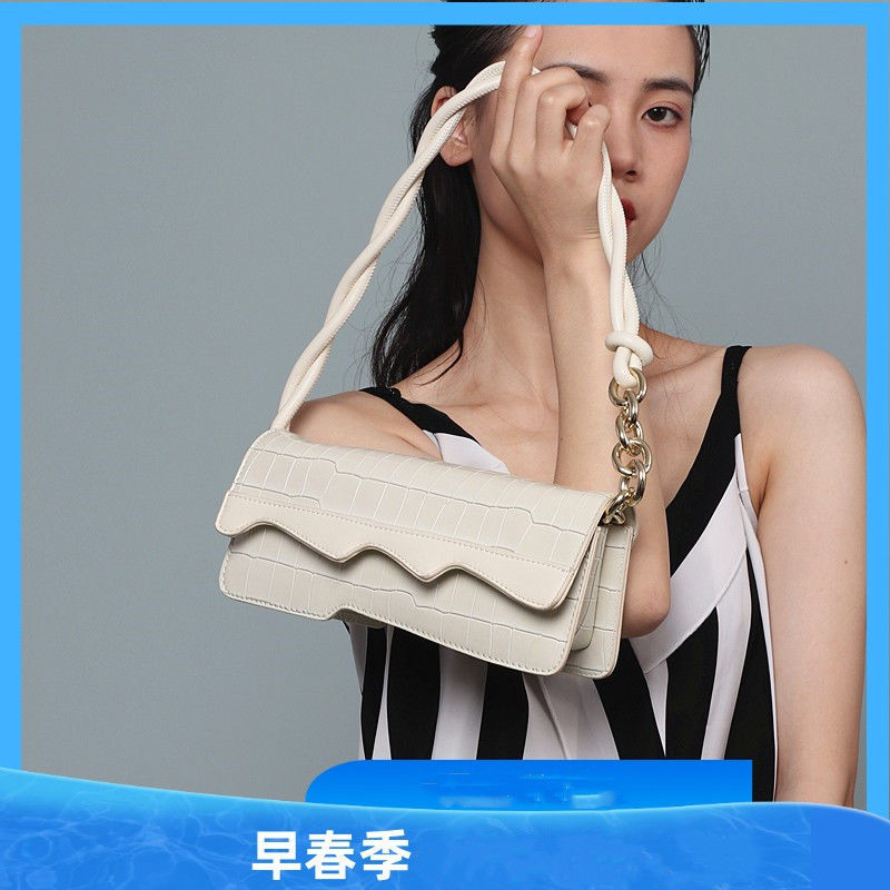 腋下包女法式小眾設計師原創包包女夏2022新款潮高級感法棍鏈條包