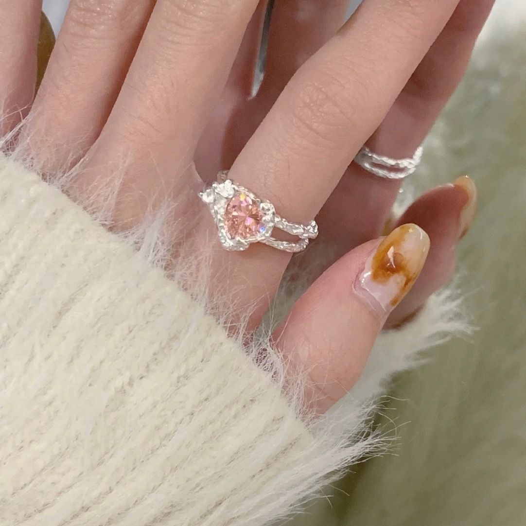 韩国小众设计粉钻爱心戒指女ins风高级感甜酷不规则宝石开口指环