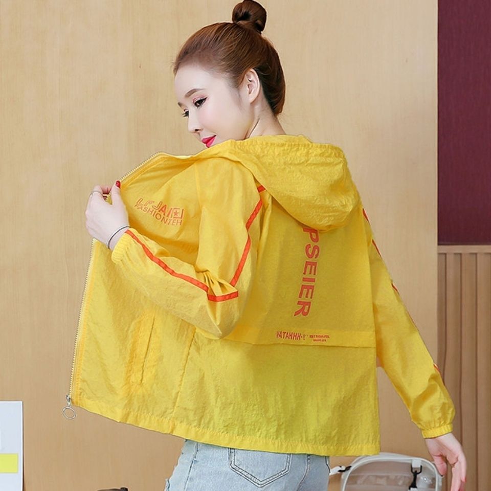 Sun protection clothing for women  summer new fashion long-sleeved women's short style sun protection clothing for small people versatile thin coat