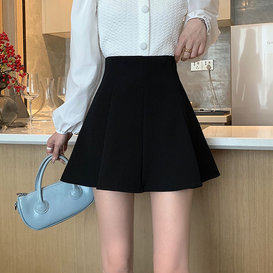 A-line skirt  spring new college style pleated skirt high-waisted short skirt black slimming crotch-covering skirt for women