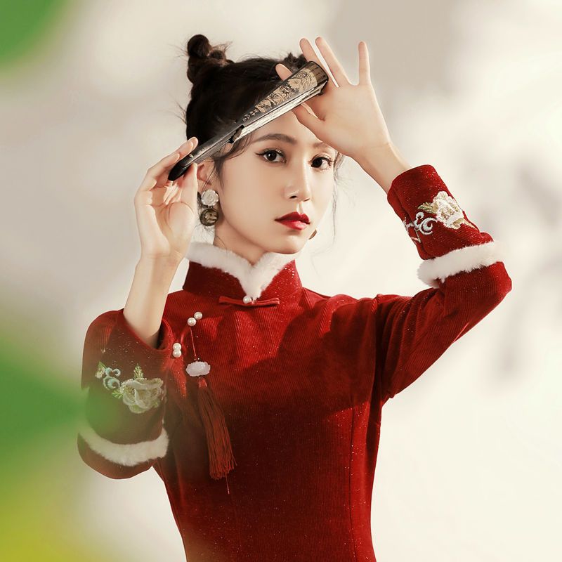 長袖旗袍加厚秋冬裝紅色禮服裙改良拜年服毛呢年輕款女國風連衣裙