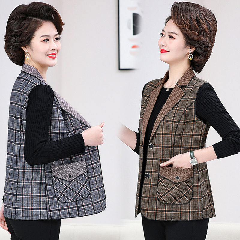 Middle-aged and elderly new mother spring and autumn vest middle-aged women autumn 40 years old 50 short coat vest shoulder women's top