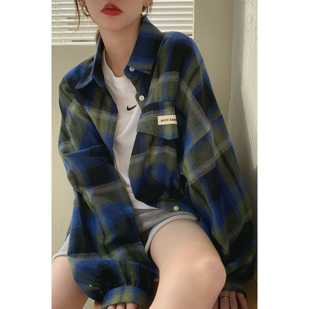 格子外套襯衫女設計感小眾襯衣2023春秋新款復古港味獨特别致上衣