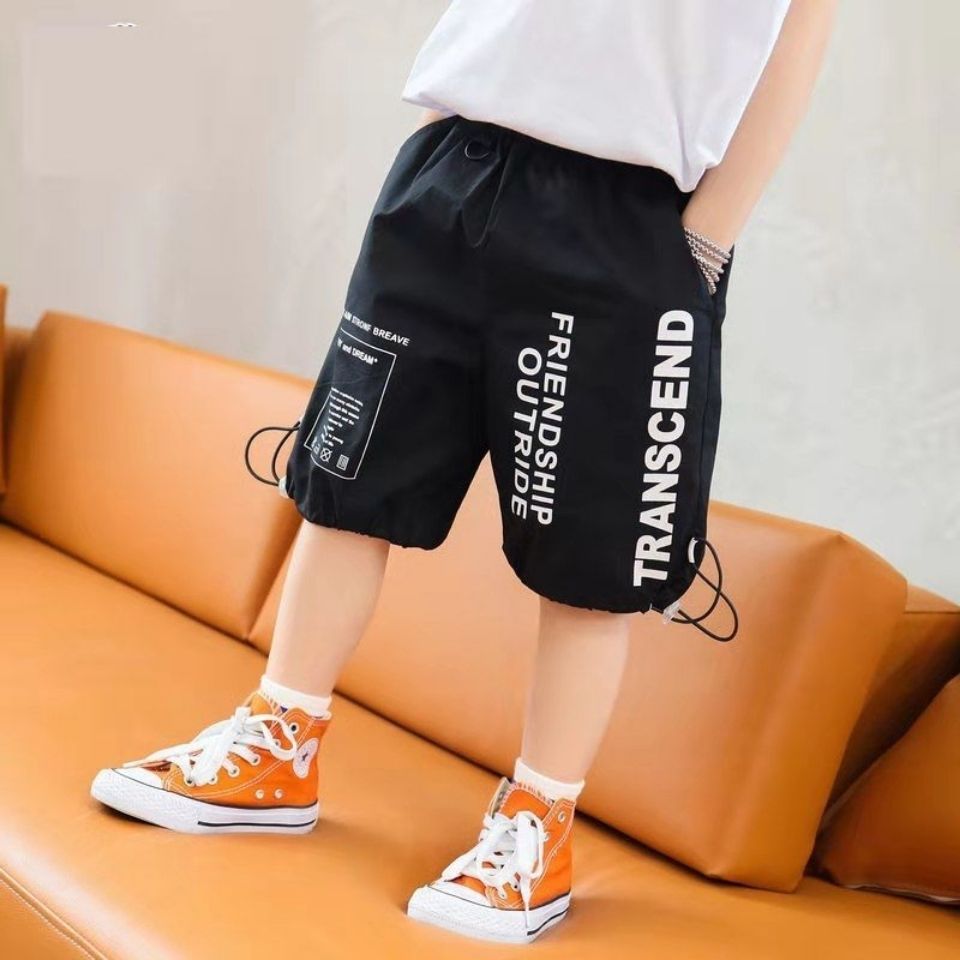 Boys' trousers summer thin black and white shorts new children's casual middle trousers big children's five-point trousers western style